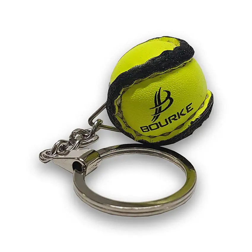 SliotarKeyring_Yellow_WebsiteImage07-07-2022-min-1